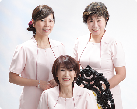 あなたもメナードレディとして、毎日素敵に輝く女性になりませんか？